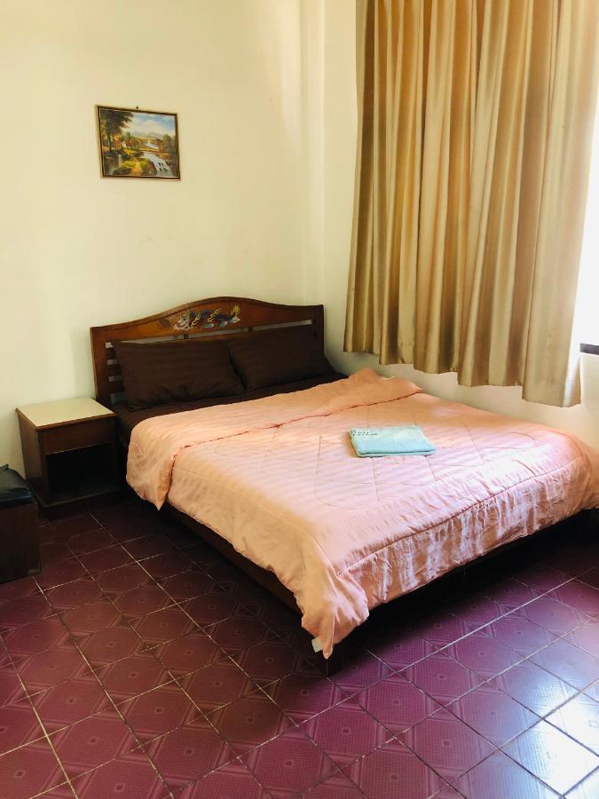Pawan Inn Pattaya Exteriör bild